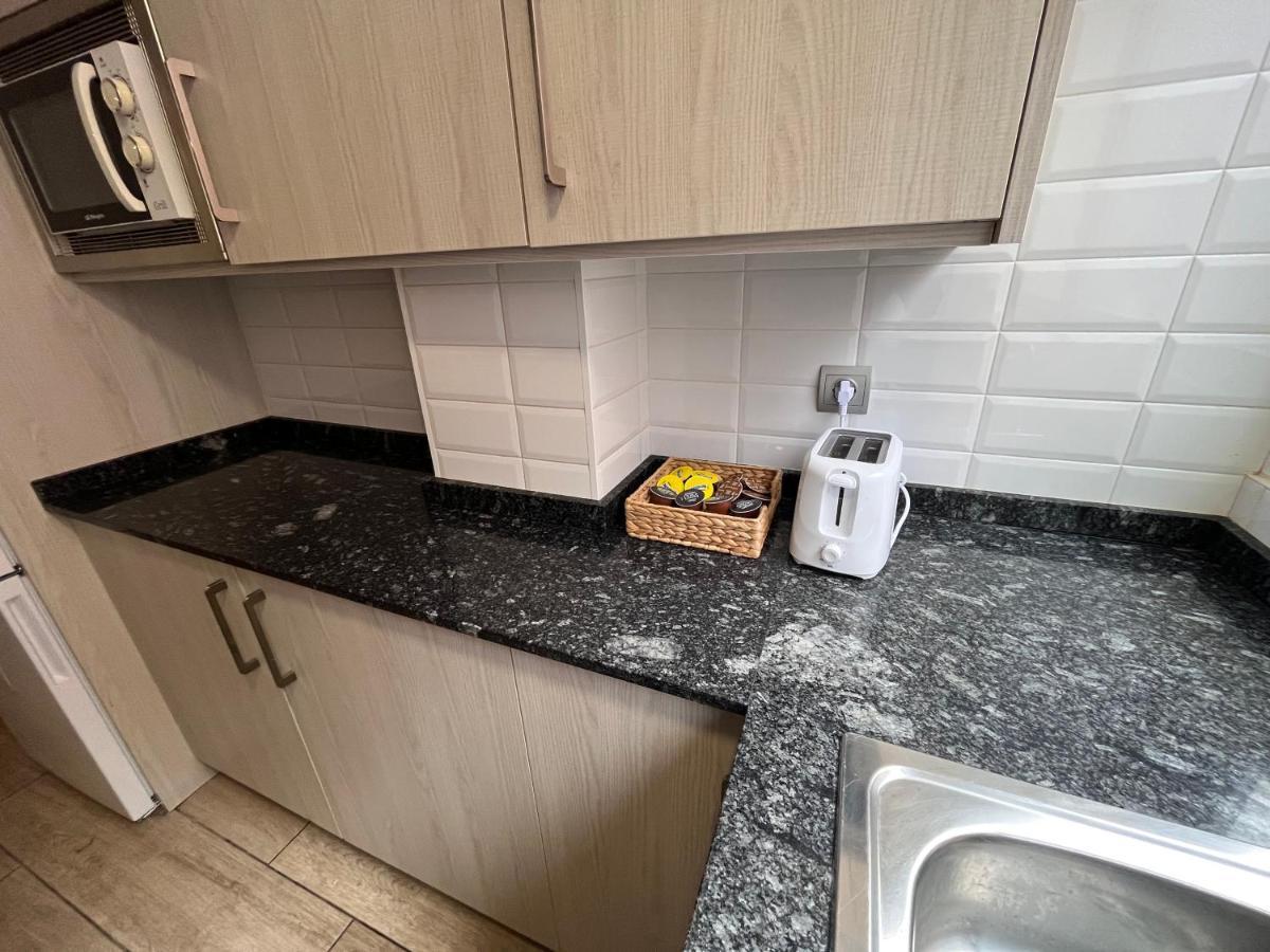 Luminoso Apartamento 6 Personas Pueblo Nuevo Мадрид Екстериор снимка