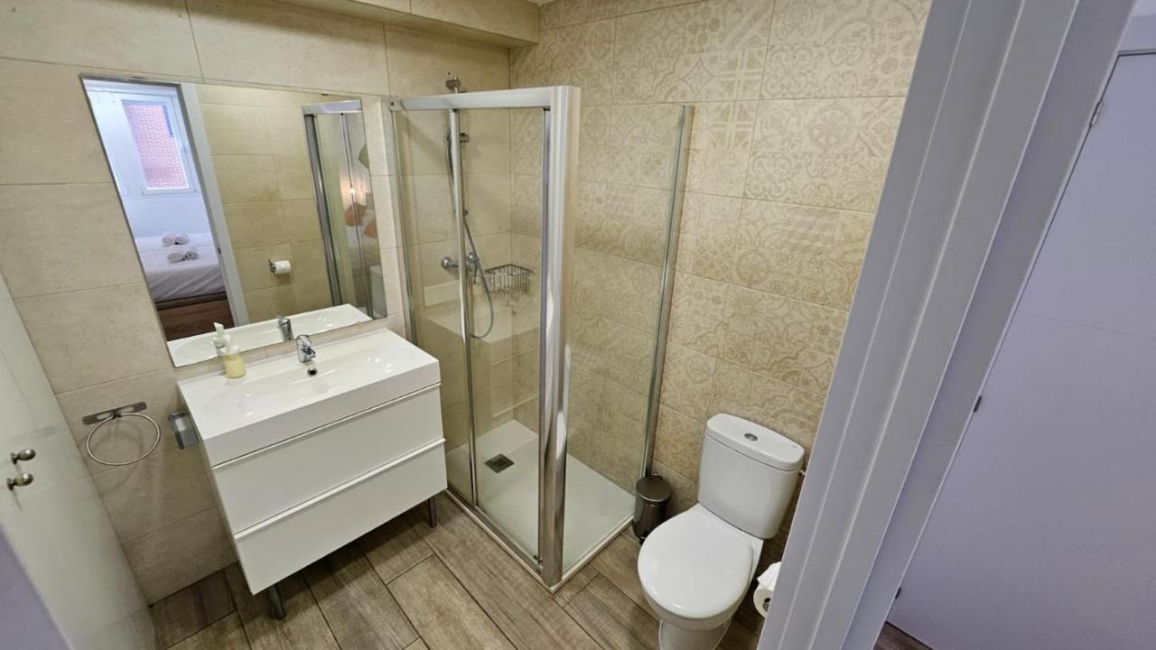 Luminoso Apartamento 6 Personas Pueblo Nuevo Мадрид Екстериор снимка